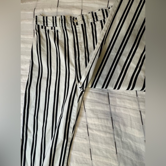 🖤 REFORMATION Logan Ultra High Rise Wide Leg Jeans, Black & White "PA Stripe" - Picture 14 of 14